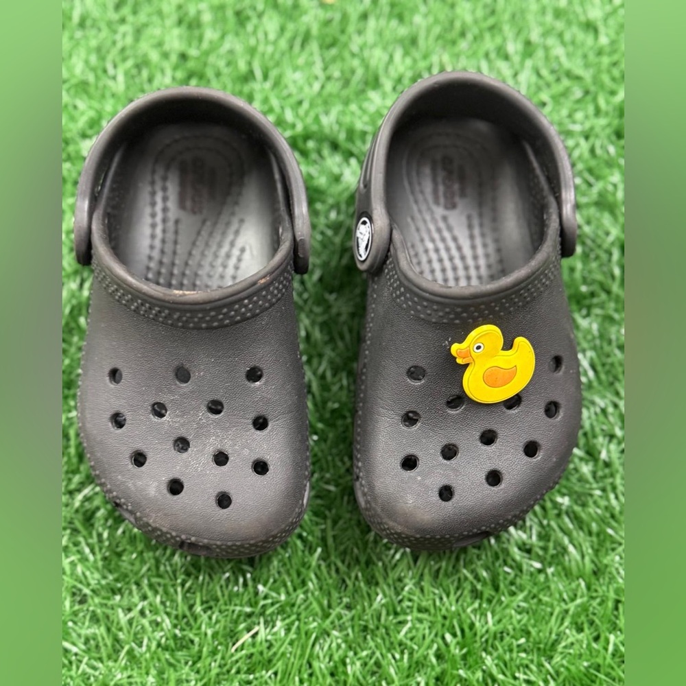Crocs Kids Black Clogs with Duck Charm Size C7